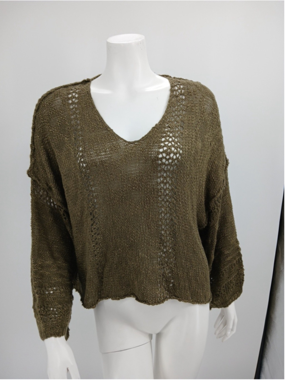 Angie Womens Sweater Size S Open Knit V-Neck Olive Green Fall Oversized
